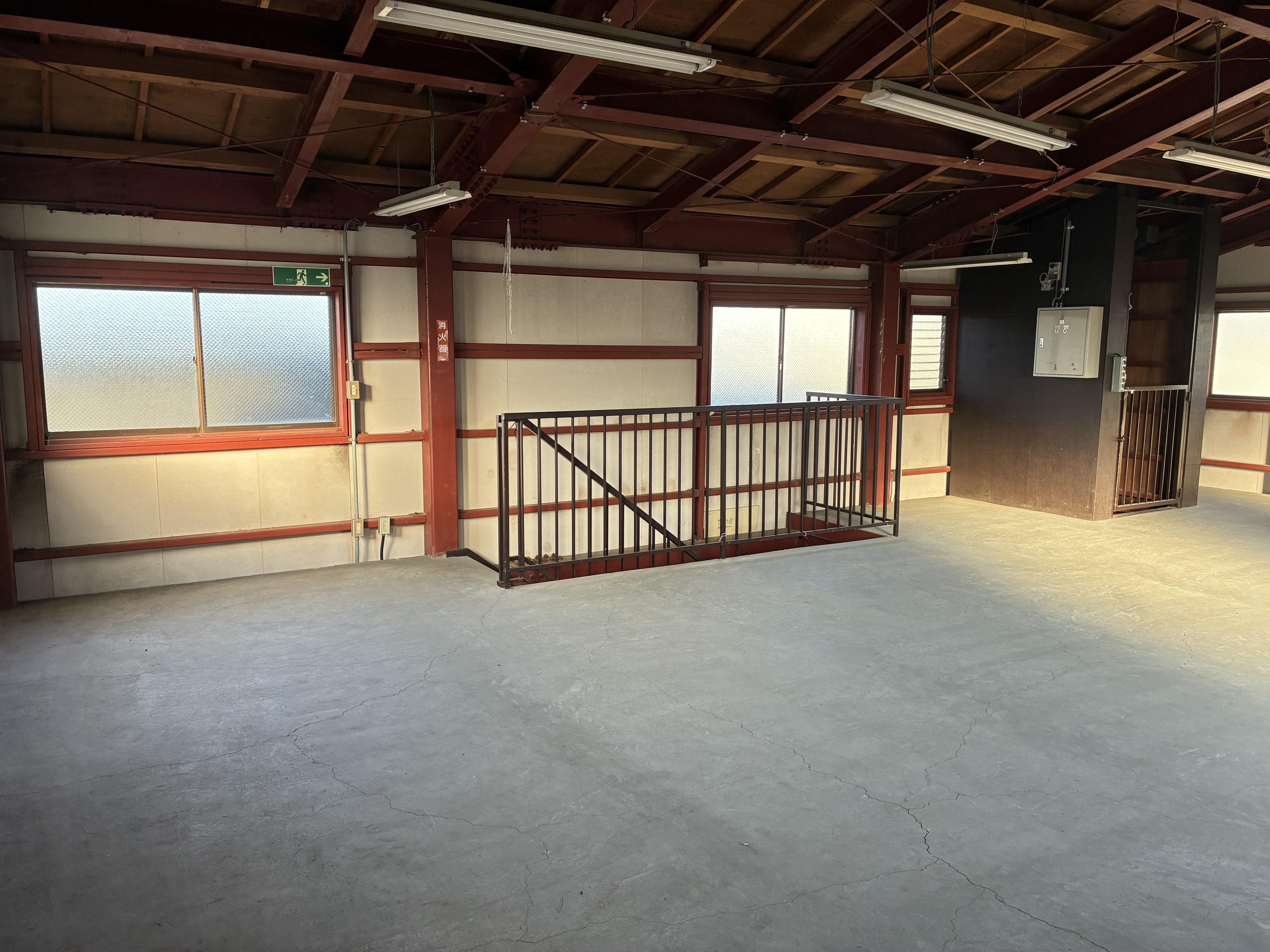 所沢市けやき台2丁目　店舗・倉庫[9]